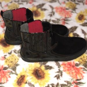 Bar III boots